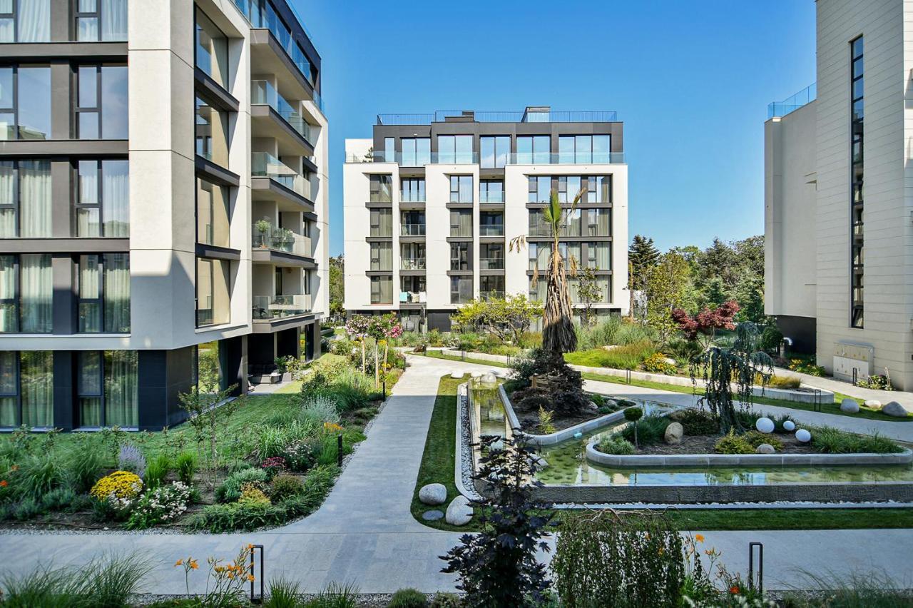 Sea Flats With Parking And Pool In Azur Residence سينتس قسطنطين وهيلينا المظهر الخارجي الصورة