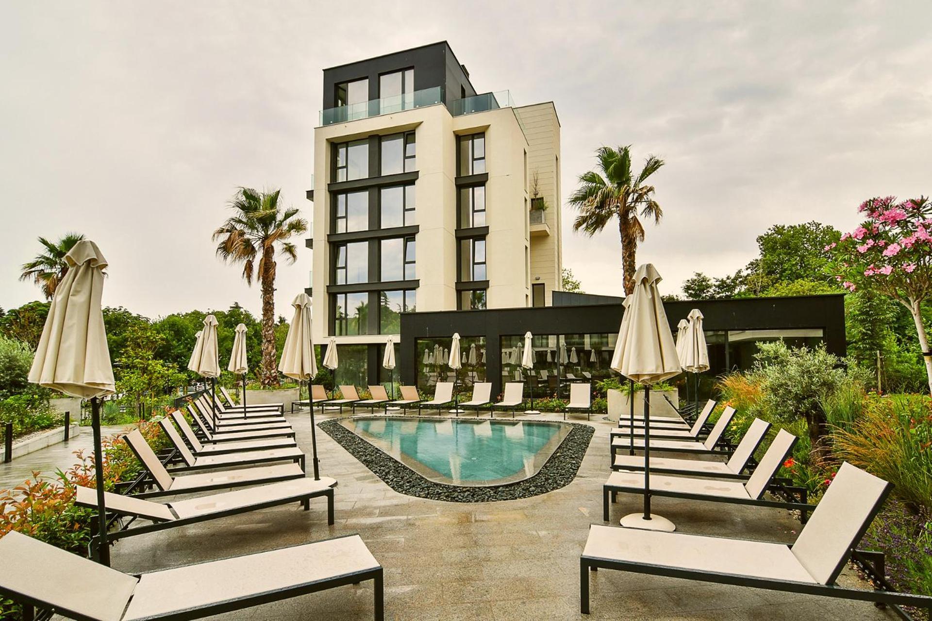 Sea Flats With Parking And Pool In Azur Residence سينتس قسطنطين وهيلينا المظهر الخارجي الصورة
